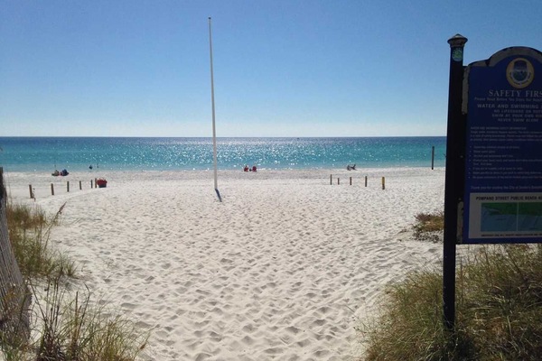 Beach nearby, sun loungers