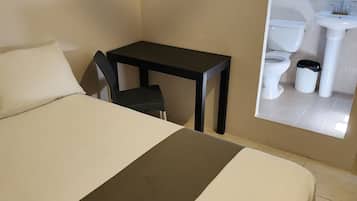 Comfort Double Room, 1 Double Bed, Non Smoking | Iron/ironing board, free WiFi, bed sheets