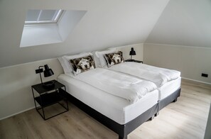 파노라믹 아파트, 침실 2개, 산 전망 (301) | 고급 침구, 오리/거위털 이불, 각각 다른 스타일의 인테리어, 각각 다르게 가구 비치