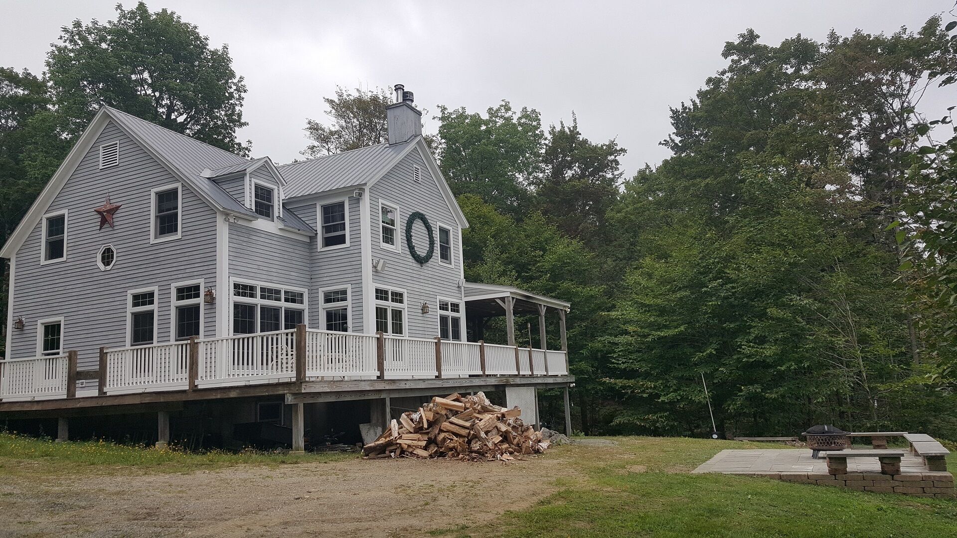 Post and Beam-Great for a Golf Get-A-Way for multiple families/couples