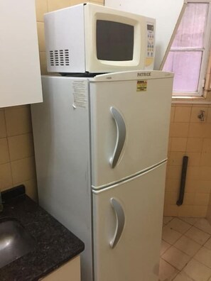Apartment, 1 Double Bed with Sofa bed, Balcony, City View | Private kitchen