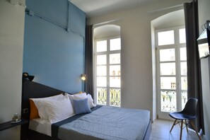 Memory-foam beds, free WiFi