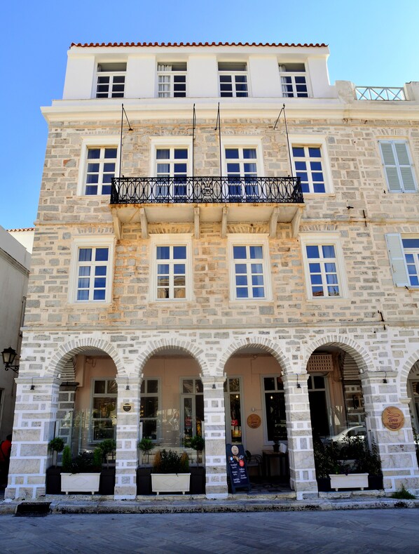 Framhlið gististaðar