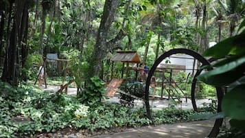 住宿地面