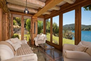 Grand-Haus, 4 Schlafzimmer, Seeblick | Wohnzimmer