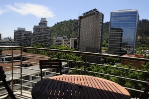 Family Apartment, Multiple Beds, Non Smoking | View from room - Apartamento Living Montt (Santiago)