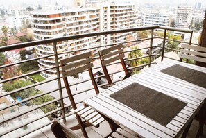 Familienapartment, Mehrere Betten, Nichtraucher | Balkon