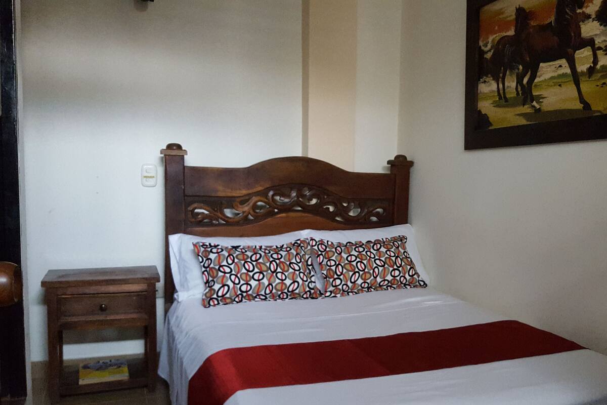 Blackout curtains, free WiFi, bed sheets