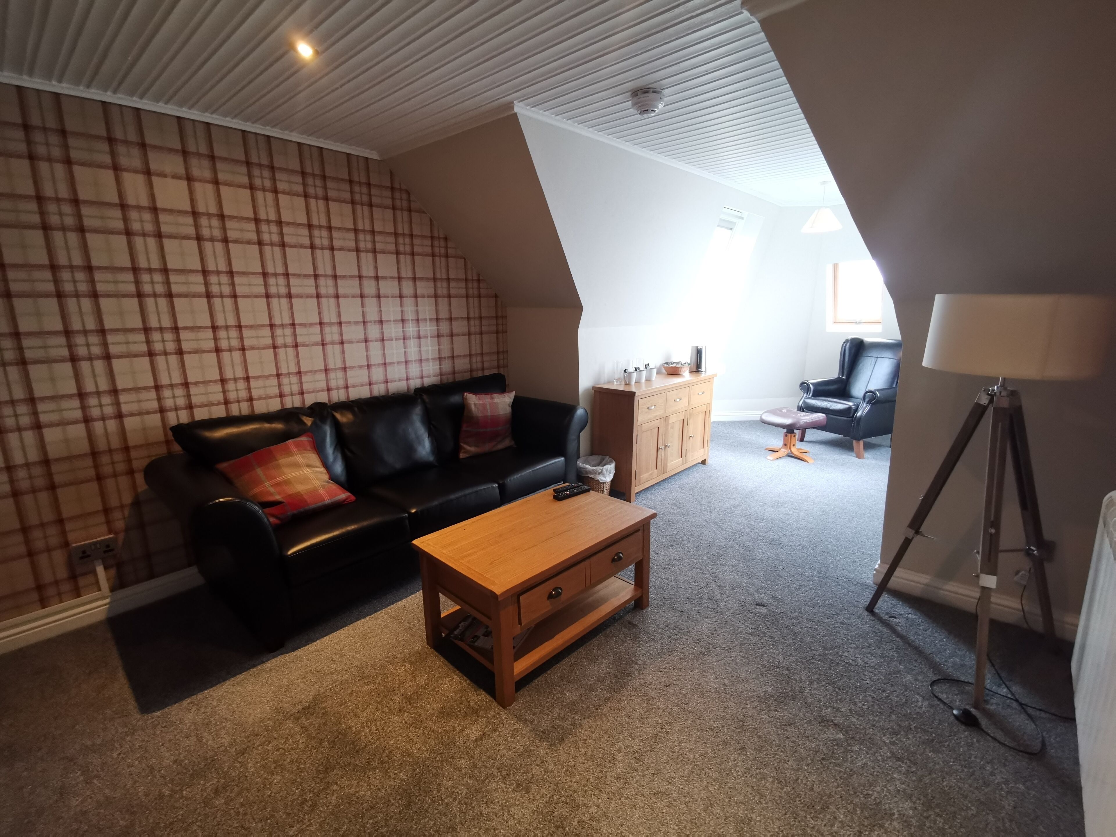 deluxe suite, private bathroom, sea view | lounge