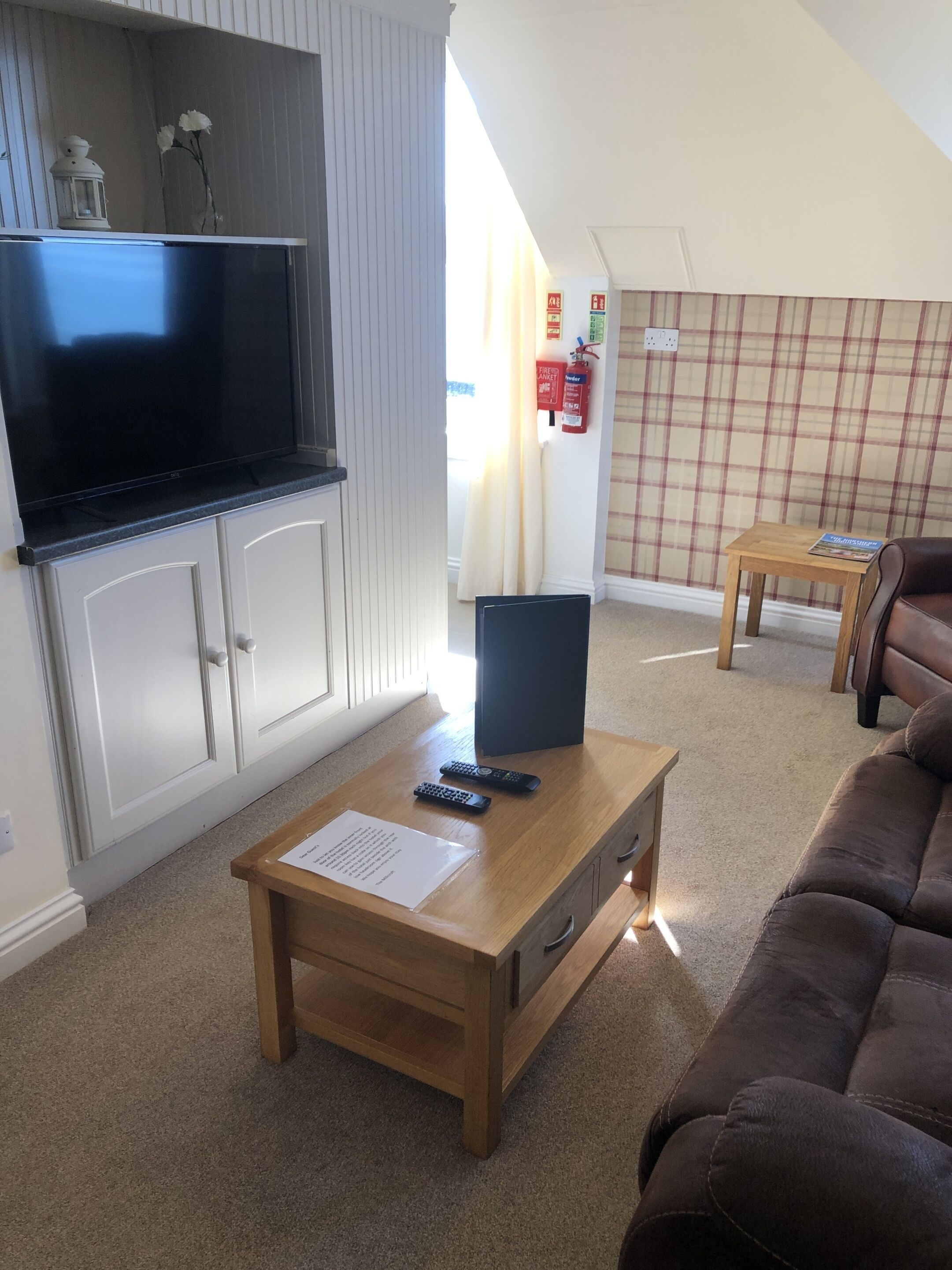 traditional suite, ensuite, sea view (suite 22) | lounge