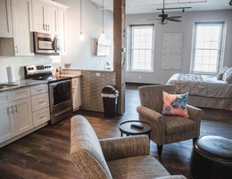 1 habitación, ropa de cama de alta calidad y decoración personalizada