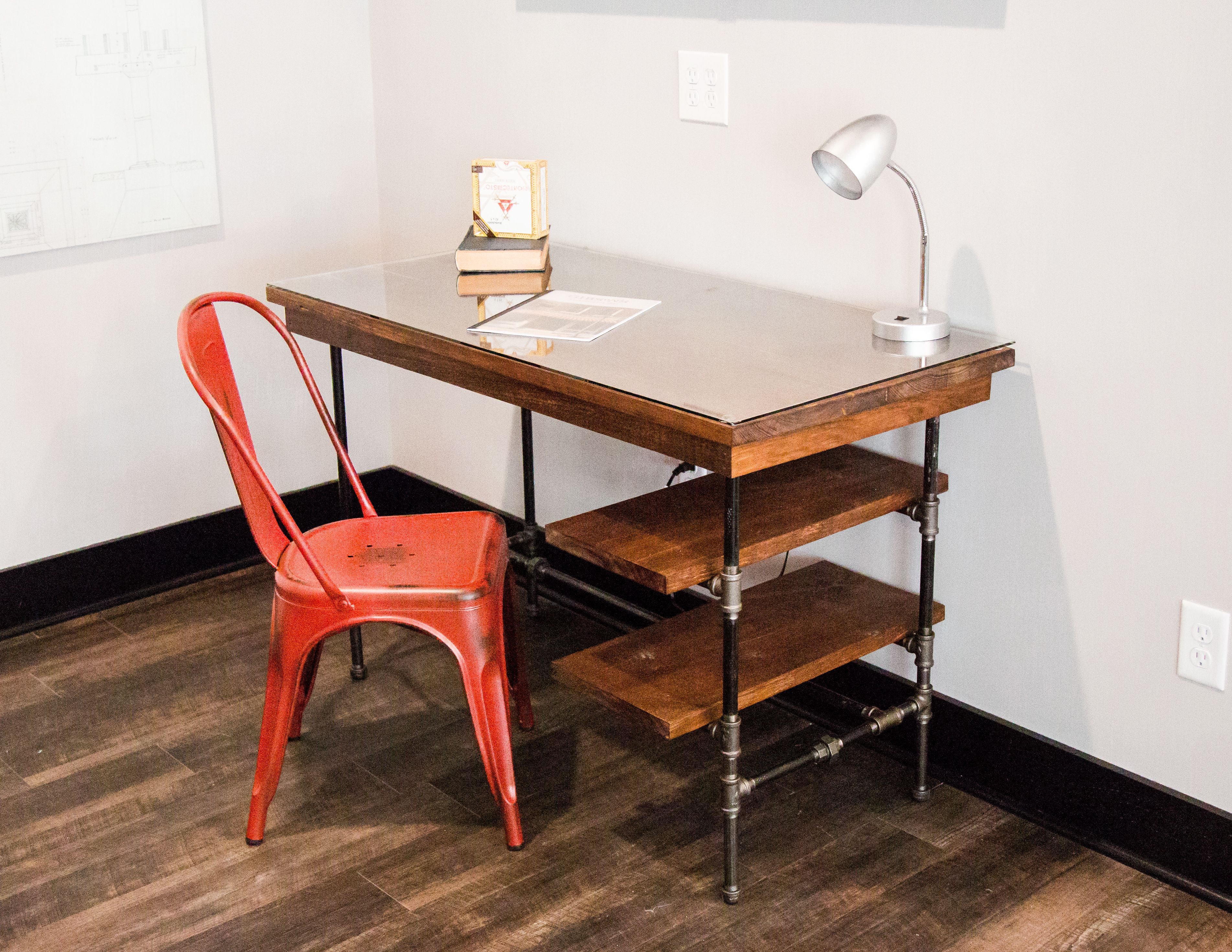 signature studio suite, 1 king bed, non smoking, city view | 1 bedroom, premium bedding, individually decorated