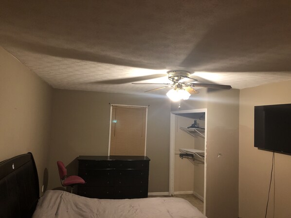 2 bedrooms