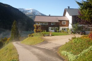 Exterior - Vacation apartment Helma - Holiday apartment 1 (Blons)
