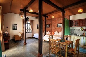 1 chambre, coffres-forts dans les chambres, Wi-Fi gratuit, draps fournis