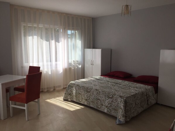 Egyptian cotton sheets, premium bedding, down duvets, memory-foam beds