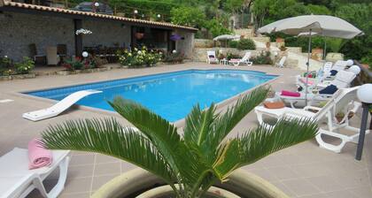 Casale Giulietta (beautifully renovated stone shepherd's dwelling)