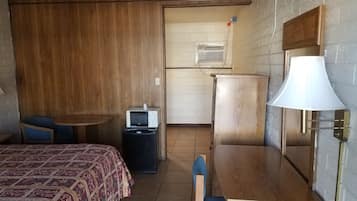 Single Room, 1 Queen Bed, Non Smoking | Extra beds