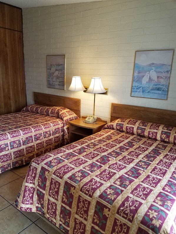 Desk, blackout curtains, soundproofing, bed sheets