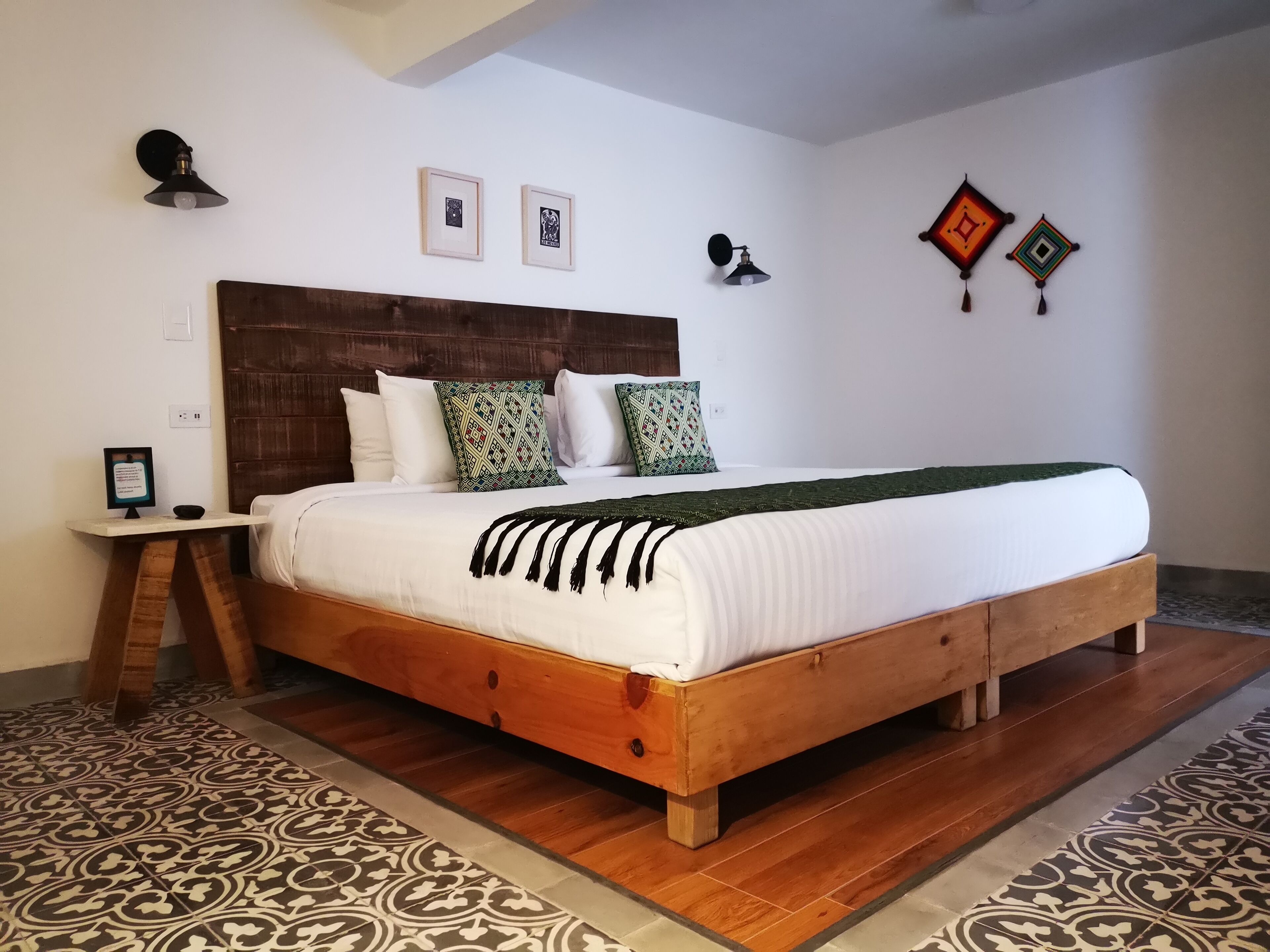 Habitación de lujo, 1 cama King size | Ropa de cama de alta calidad y edredón 