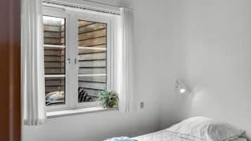 2 bedrooms, free WiFi