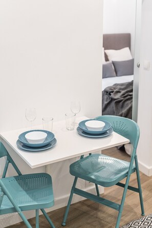 Dining - Waou Malasaña I - Alquiler Corta Duración (Madrid)