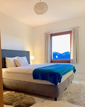 3 bedrooms