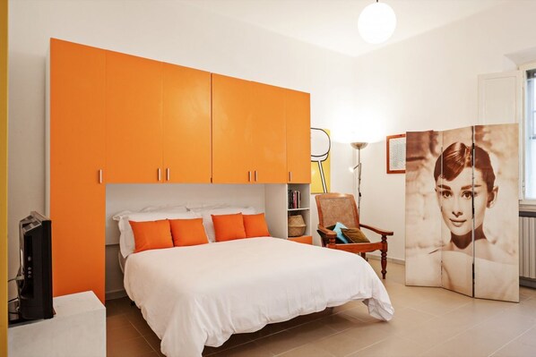 1 chambre, fer et planche à repasser, Wi-Fi, draps fournis