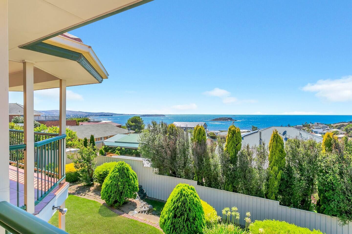 4 Thompson Crt - Wi-Fi -  Ocean Views - Family