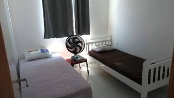 2 bedrooms, bed sheets