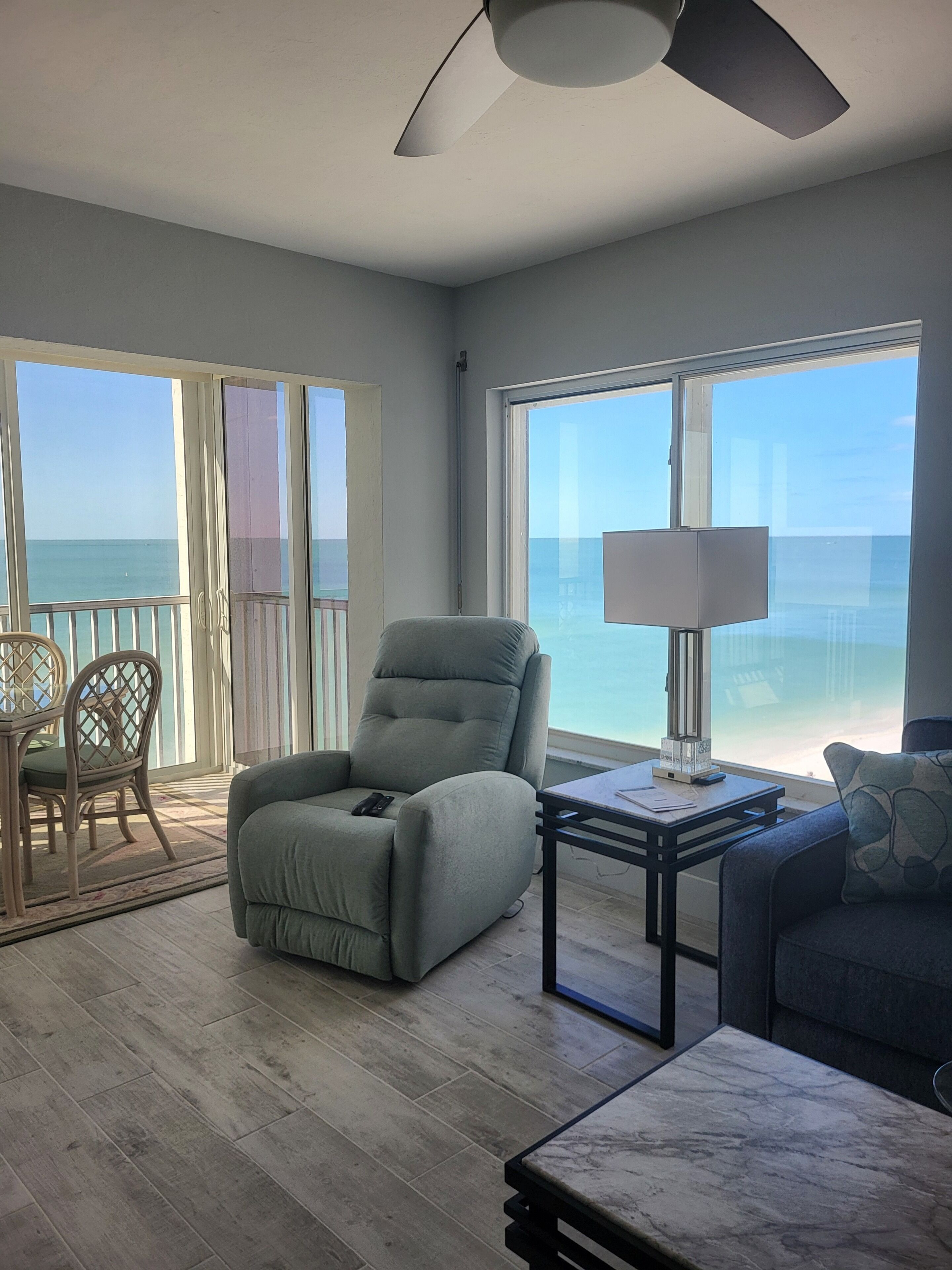 Smart TV, fireplace, printers