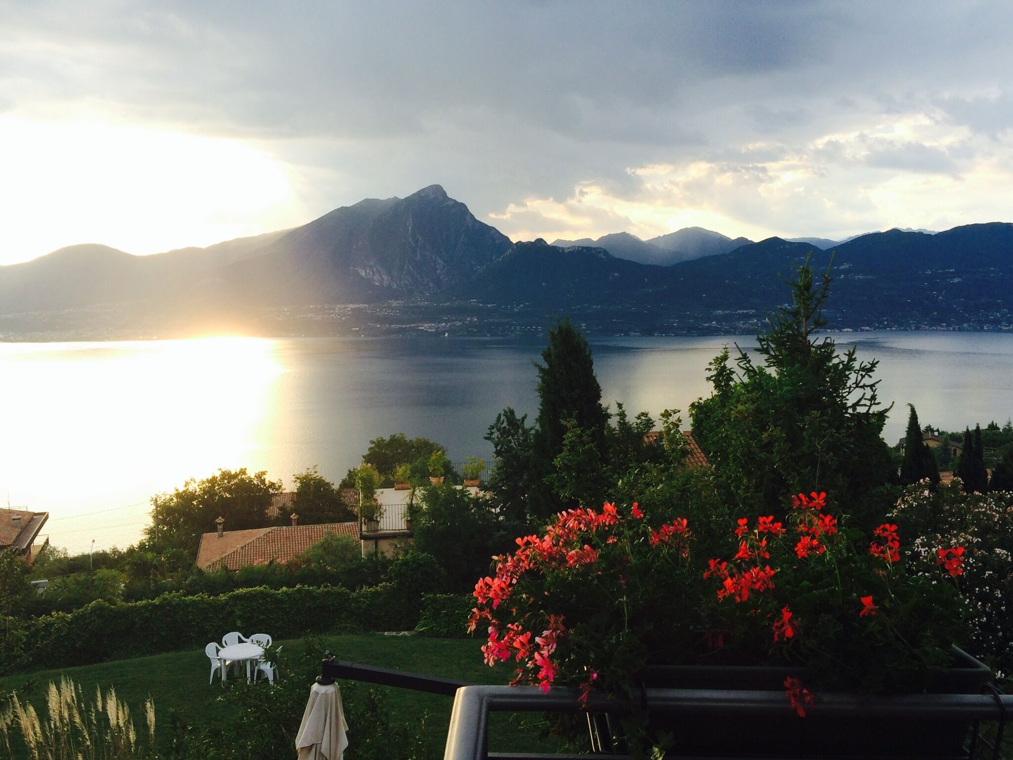 المنطقة المحيطة بالمنشأة