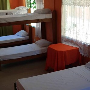 Free WiFi, bed sheets