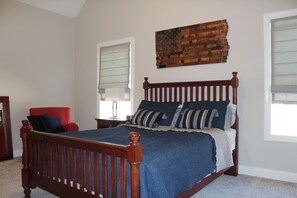 6 عدّة غرف نوم ومكواة/لوح كي وواي فاي وملاءات أسرّة