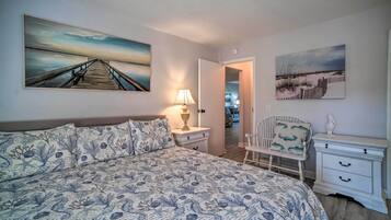 1 chambre, fer et planche à repasser, accès Internet, draps fournis