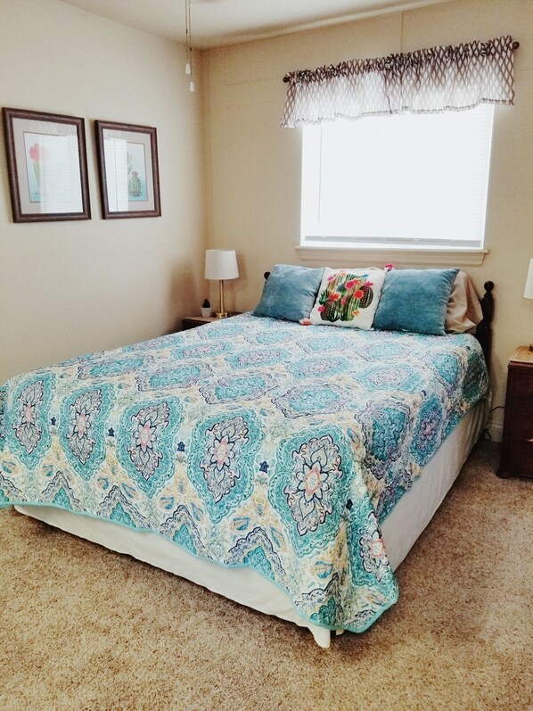 1 bedroom, WiFi, bed sheets