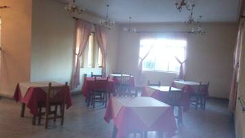Dineren