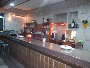 Bar (in der Unterkunft)