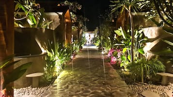 Ngoại thất