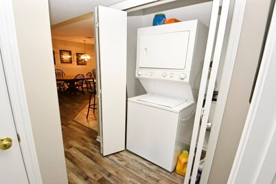 2 Br 2 b Condo at Unv of Notre Dame, (A5)