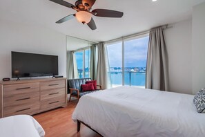 2 bedrooms, desk, iron/ironing board, WiFi