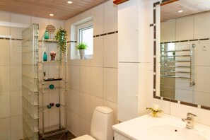 Shower, hair dryer, towels - Riviera Playa - Costa del Sol - Charming apartment with Sea View (Mijas Costa)
