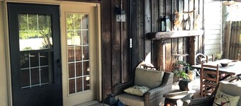 Easy living country style  <br>Cottonseed House 