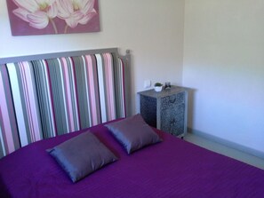 2 Schlafzimmer, Bügeleisen/Bügelbrett, WLAN, Bettwäsche