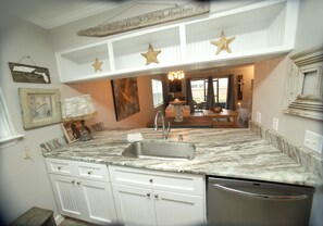 Interior - 3 min. Walk to Beach/ Seaside 2 miles/ On 30A (Santa Rosa Beach)