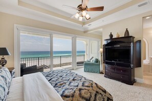 5 bedrooms, iron/ironing board, WiFi, bed sheets - Tuscany Sunrise - A Luxury Retreat for Discerning Guests (Navarre)