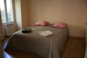 5 habitaciones y ropa de cama 