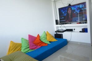 Smart TV, stereo