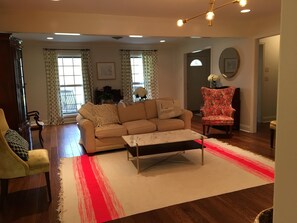 Smart TV, fireplace, video games, DVD player