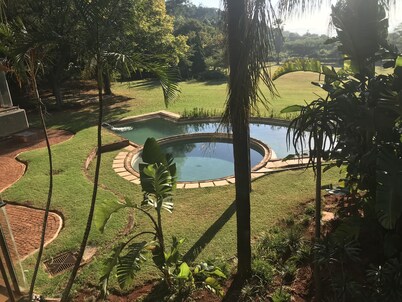 Palm Villa Room1 Exclusive en-suite room with private Patio on ground floor 